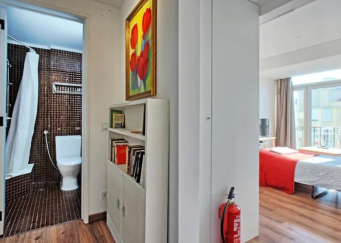 Alameda Flat Apartment